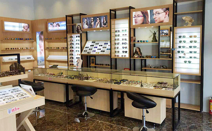 新視界眼鏡展柜 新視界眼鏡展柜
